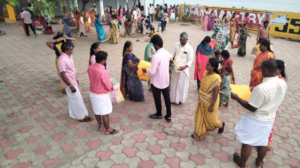 Cloth Bag Distribution Image 8